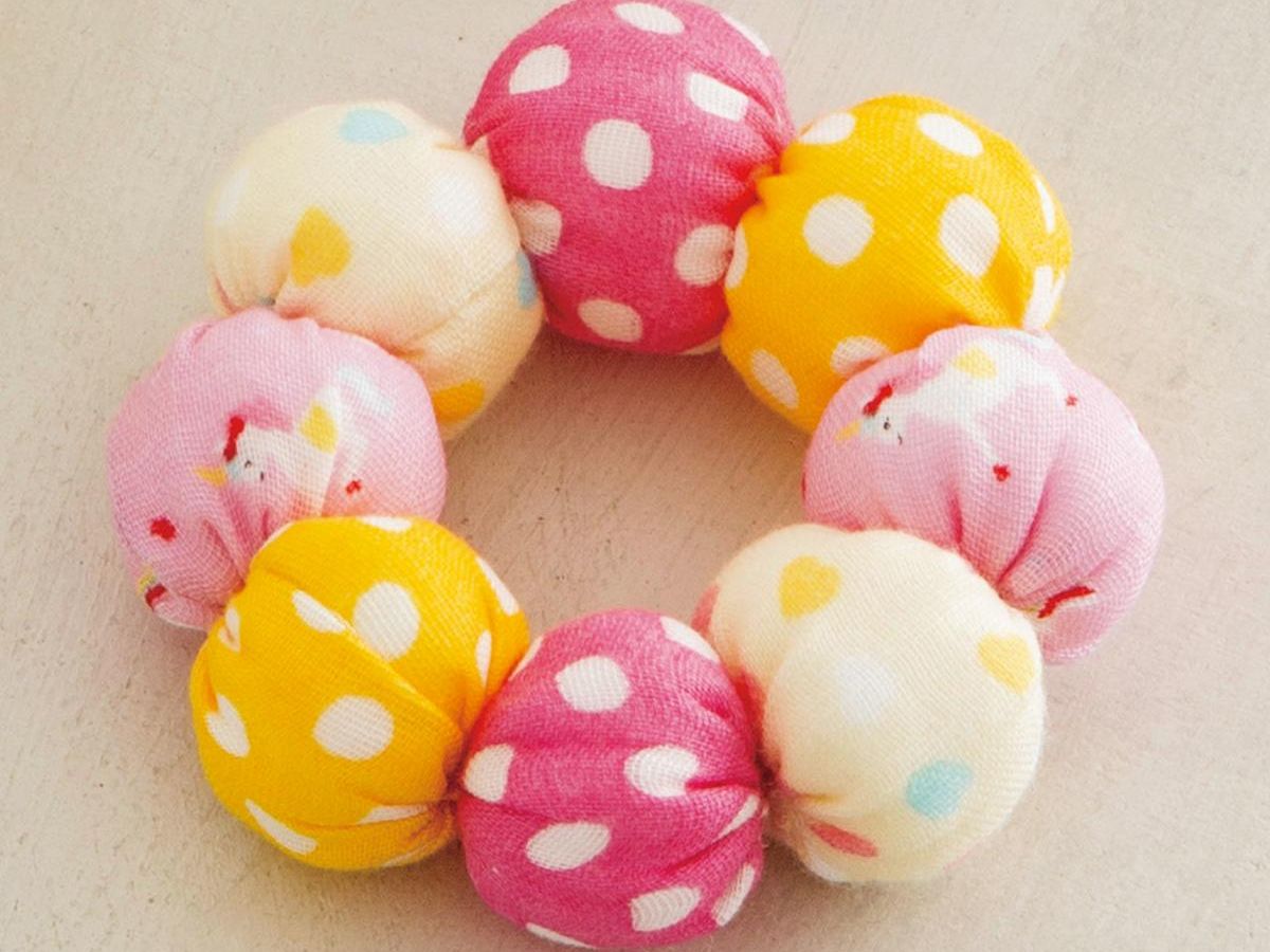 手作りおもちゃ製作簡単でおすすめ! 作り方&遊び方を年齢別に紹介保育士を応援する情報サイト 保育と暮らしをすこやかに ほいくらし