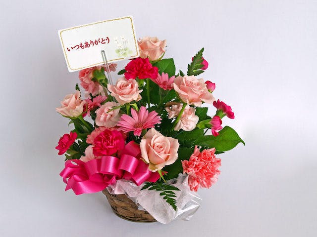 母の日プレゼント 100均DIY 母の日の手作りプレゼント カーネーションリースの