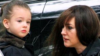 モニカ・ベルッチの娘、ディーヴァ・カッセルら、二世セレブがドルチェ&ガッバーナのランウェイに続々登場! - セレブニュースSPUR