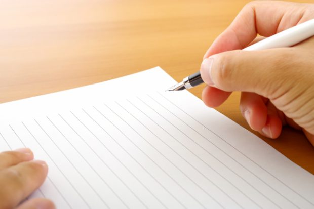 30代の孫が読む弔辞の例文集！基本構成や読む際の注意点を解説 2ページひとたび