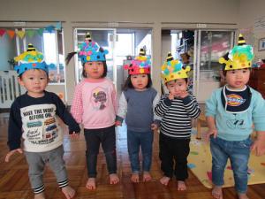 製作「鬼」 ０歳児ひよこ組 – 東京・小金井市の認可保育園 東京工学院きしゃぽっぽ保育園