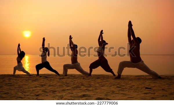 5人で撮れるポーズエモいTikTok