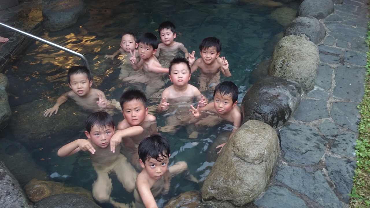 鬼滅映画の感想。 村田さん善逸かっこよすぎた狛治エピ絶叫大号泣おばみつ尊いよく見たら猗窩座の技のエフェクトが花火で大号泣