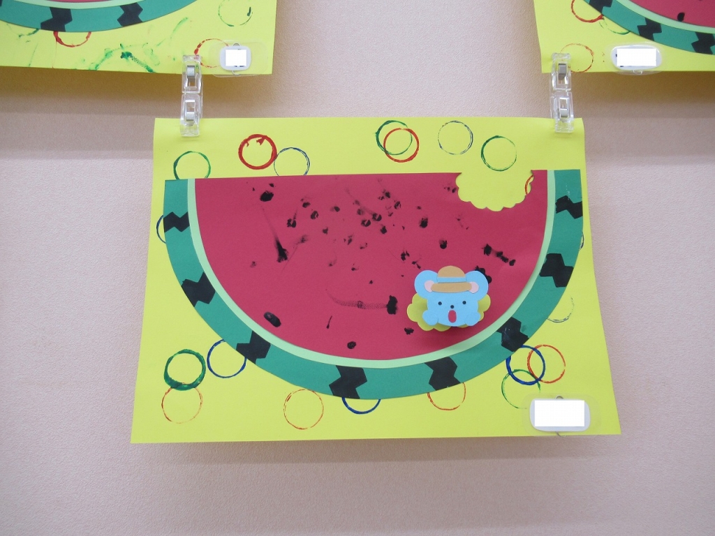 ０歳児製作あそびの様子☆すえさみこども園 石川県小松市