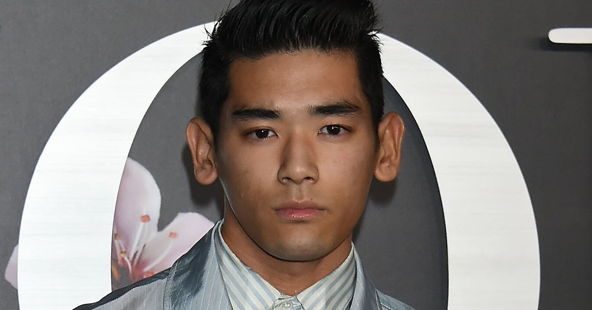 あなた、足を掬われるわよ」“危うい若者”にスパーンと 内田也哉子・本木雅弘夫妻が見ていた“20代の小泉今日子” 内田也哉子x小泉今日子対談インタビュー・対談 - 本の話