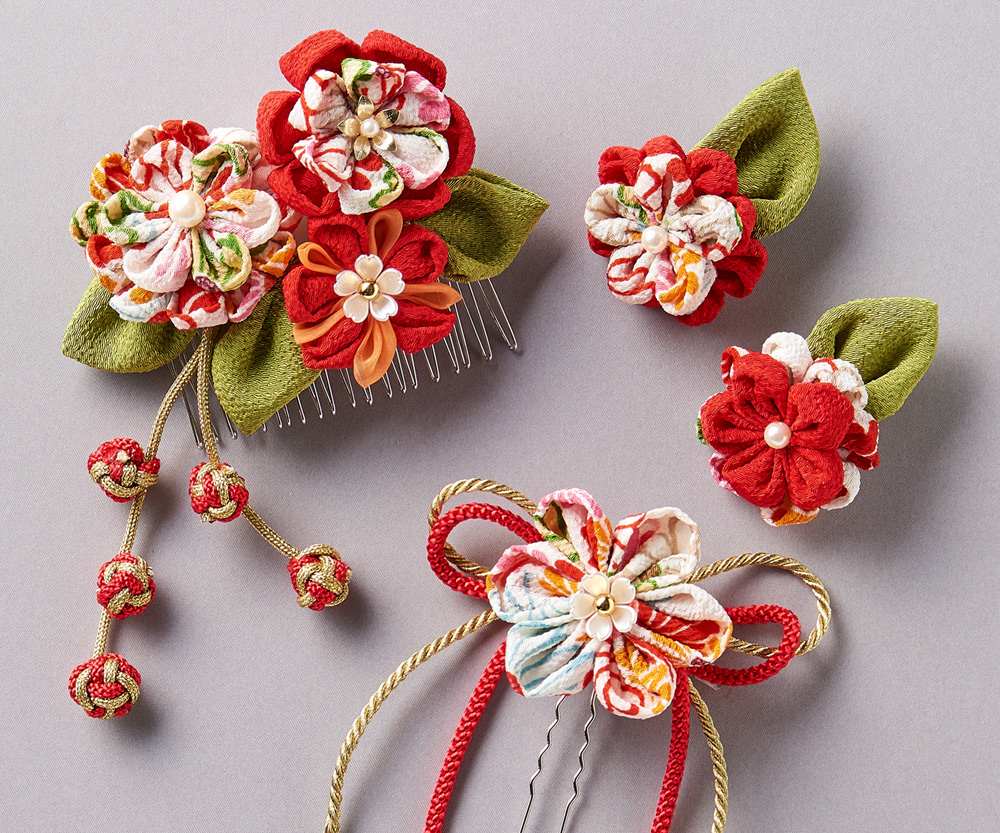 七五三 つまみ細工でちりめん髪飾りを手作り育児・裁縫・工作・大好き