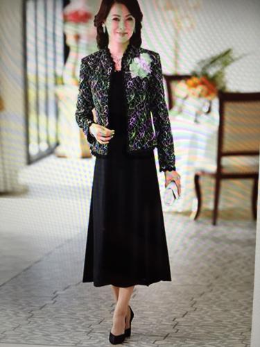 上品で控えめな50代アップの結婚式の髪型 -結婚式 髪型 ヘアスタイル