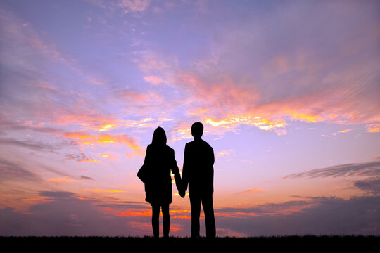 手繋ぎ』のフリー画像一覧おしゃれ・かわいい無料写真素材：GIRLY DROP