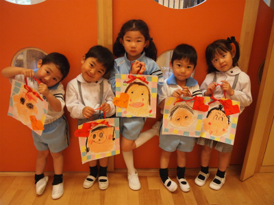 母の日のプレゼント作りをしました♡幼保連携型認定こども園進徳幼稚園