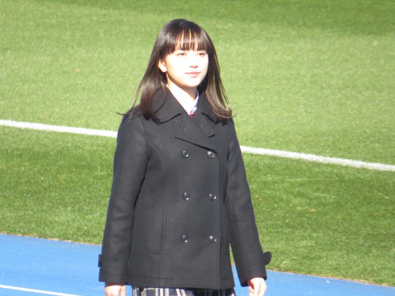 高校野球4日目 徳島県立阿南光高校の井坂倖美マネージャーが可愛いと話題「ベンチにアイドル並に可愛いマネいる」 甲子園まとめ部