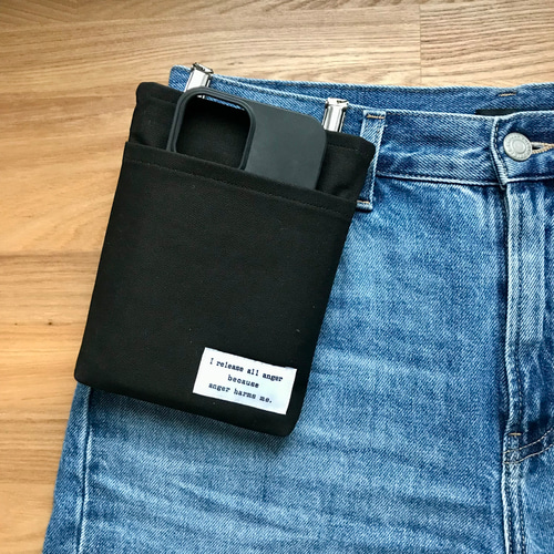 無印のポーチと100円アイテムで！簡単&シンプルな移動ポケットものとかぞく