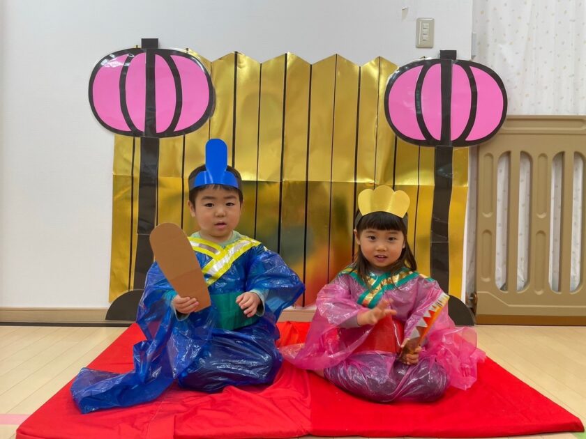 ひな祭りは着物・衣装で可愛らしく！初節句の女の子におすすめの10着！ - こそだてハック