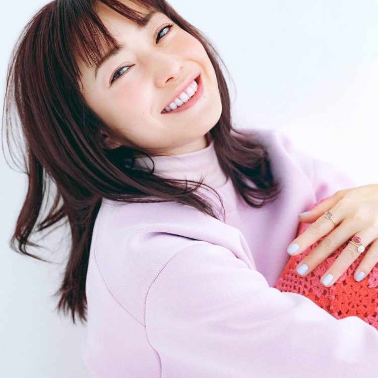 ウチの娘は、彼氏が出来ない!!』第4話 “碧”菅野美穂、小説が映画化 主演はイケメン2021年2月3日- エキサイトニュース