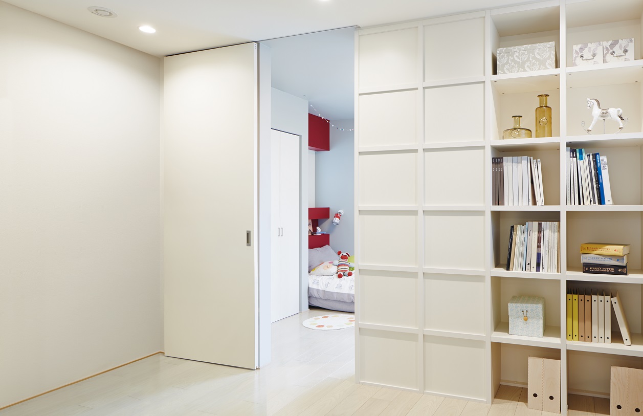 子供部屋の間仕切りとなりのヘーベリアン旭化成リフォーム株式会社