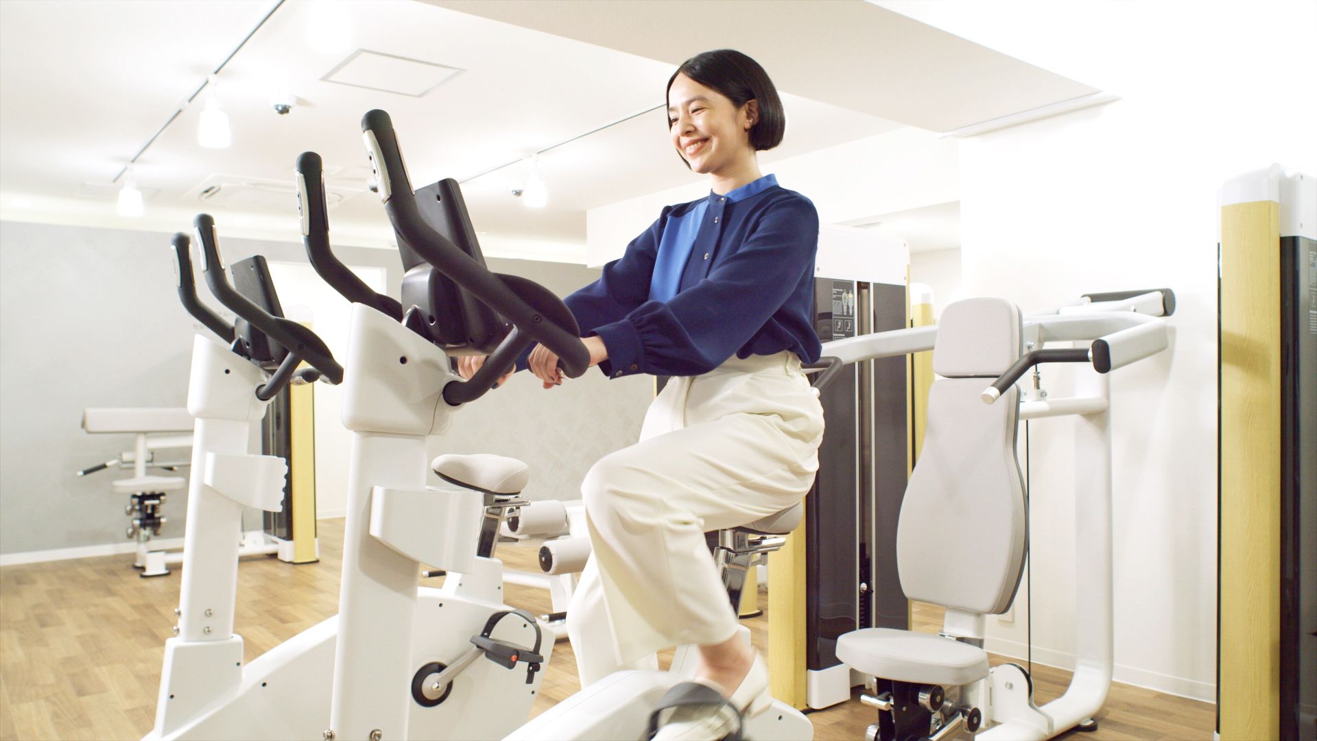 運動だけじゃない！進化した「チョコザップ」で利用できる「ジム以外のサービスの中身」女性自身