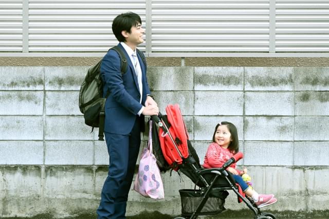 山田孝之が全力で駄々をこねて、おねだり!? 7月22日より全国放送する『ドラゴンクエストXI』新CMを公開！ – PlayStation.Blog日本語