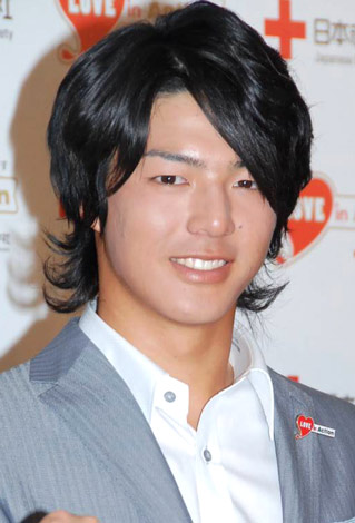 錦戸亮の若い頃とパンの魅力TikTok