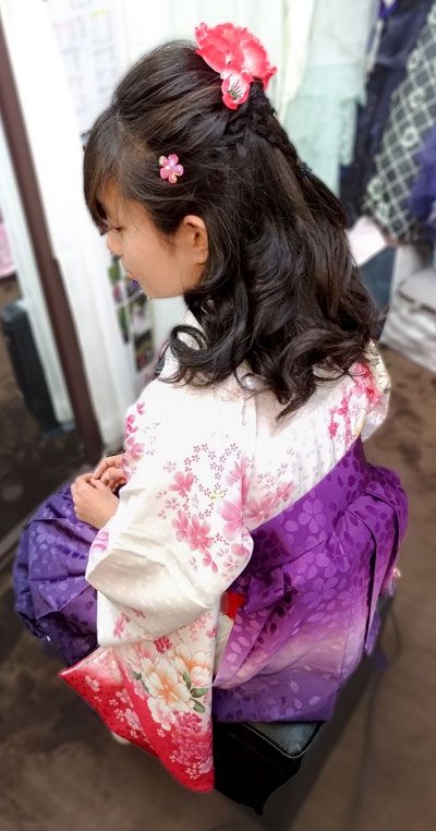 ボブ・ショートボブのヘッドドレスK 卒業式袴のドライフラワー風髪飾り 白・ピンクベージュ成人式前撮り振袖や和装結婚式 のヘッドパーツ、外はねボブの髪型の小学校卒業式、切りっぱなしボブの卒園式教員様のハーフアップヘアアレンジにもPay ID