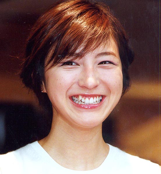 広末涼子、佐藤健と｢密会報道｣も第3子妊娠で見せた夫婦仲週刊女性PRIME