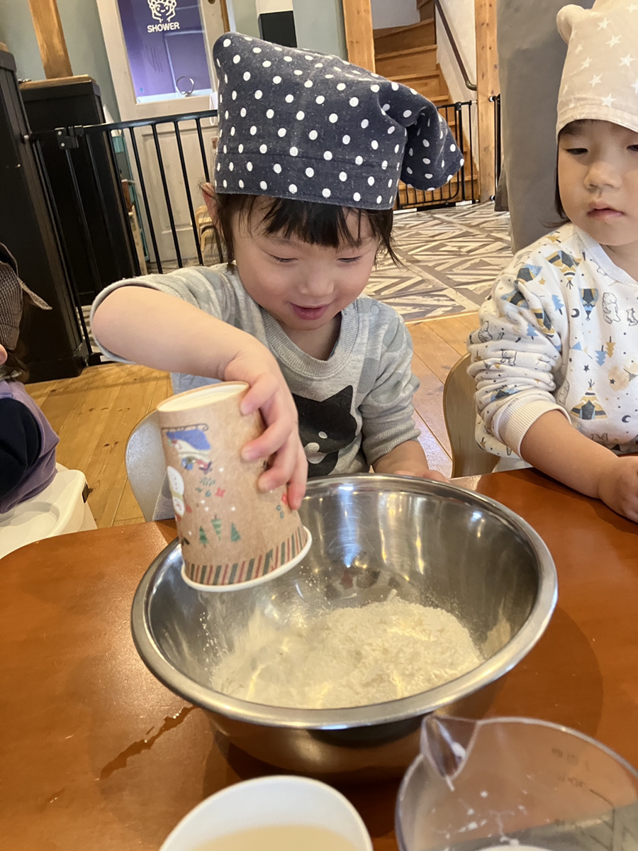 大多喜「つぐみの森保育園」で2園合同みそ作り体験 地域の協力で実現 - 外房経済新聞