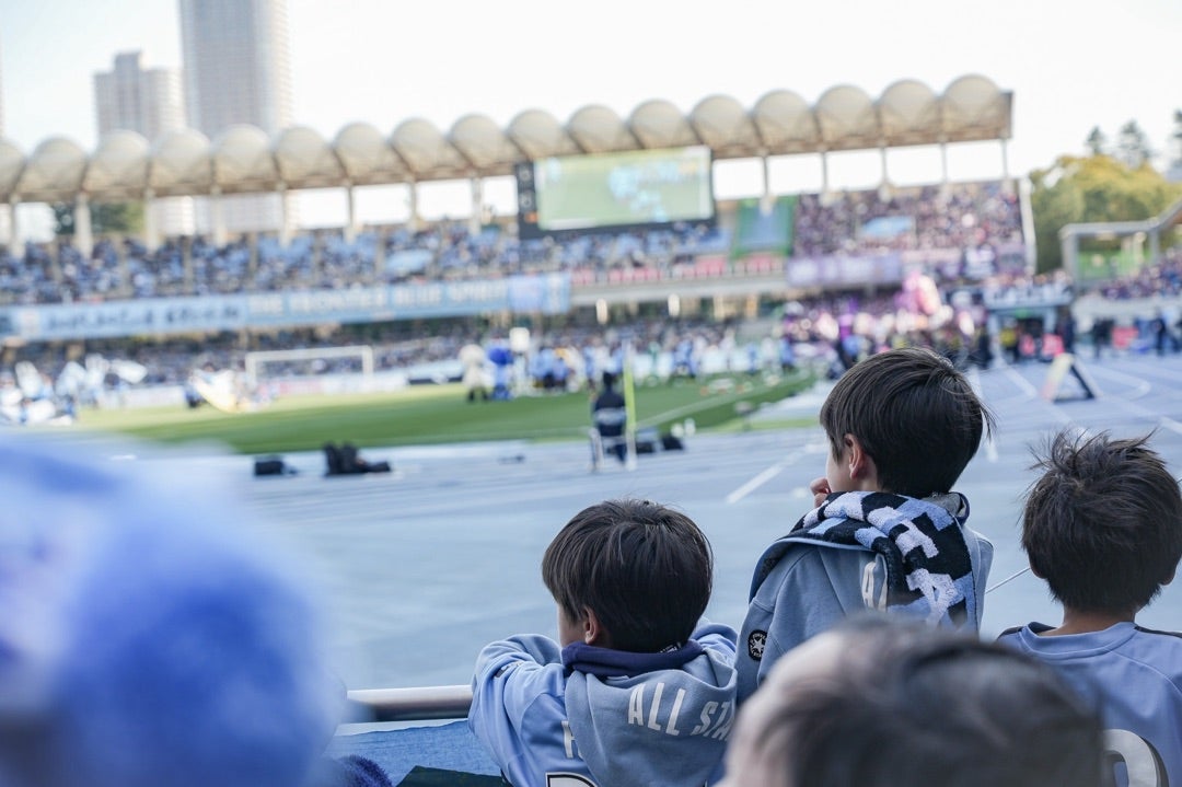 子どもがよく観戦するスポーツ 3位「水泳」、2位「野球」、1位は？：200人に聞いた - ITmedia ビジネスオンライン