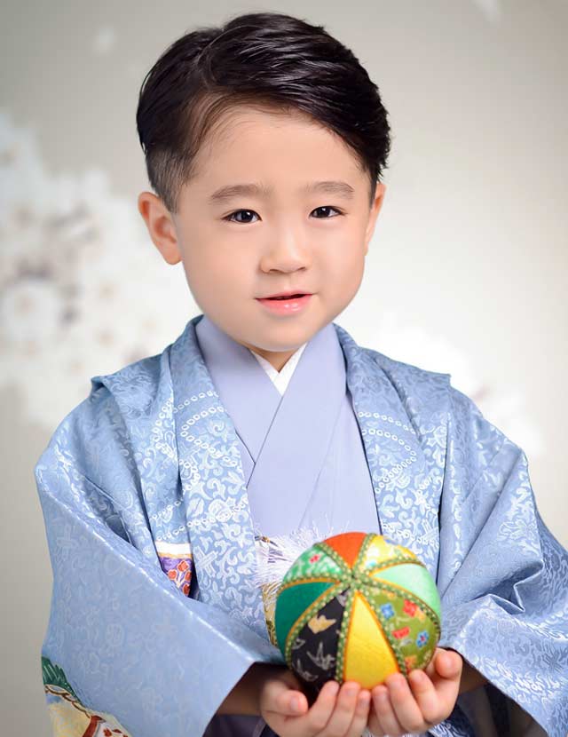 小学生の男の子の髪型 2024最新 おしゃれヘアカタログ123選！いつもよりおしゃれになれる髪型を長さ別にご紹介サンキュ