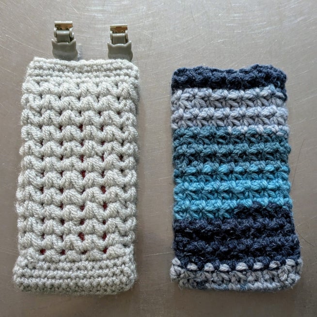 大人移動ポケット2点目＊リバティJenny's Ribbonsの持ち手付きミニふたごポーチ - ふたごポーチ