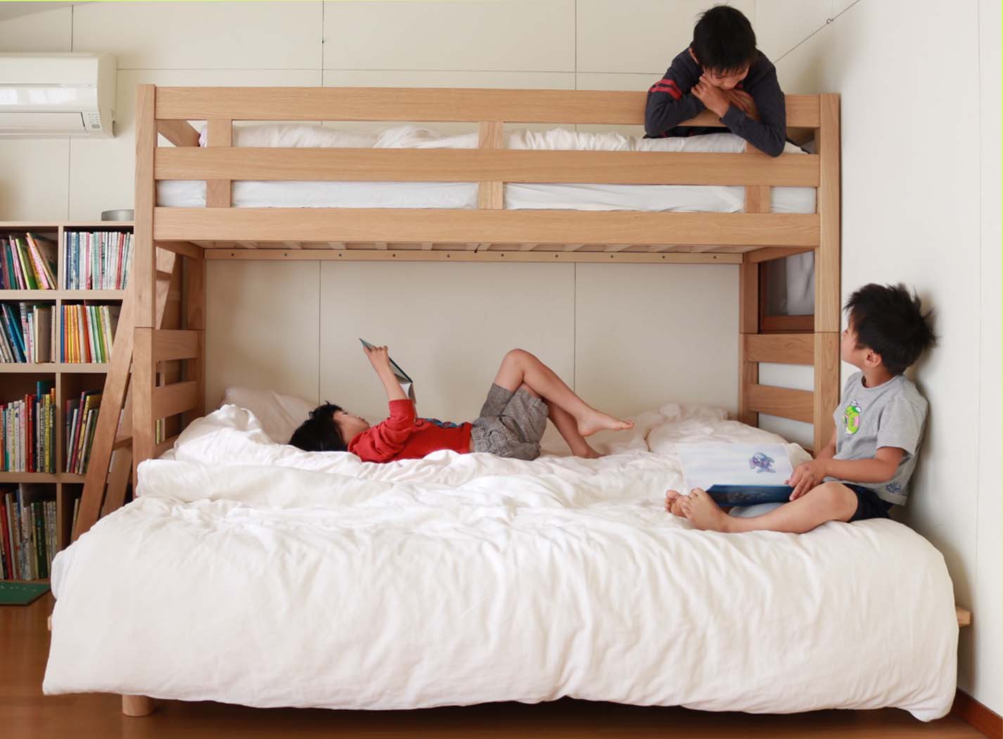 狭小住宅 3畳の子供部屋。住んで2年の本音。インテリアと暮らし。ときどき猫