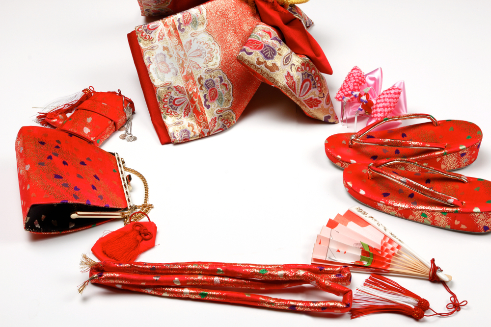 振袖に必要なアイテム一覧-当日までに要チェック！- - こだわりきもの専門店キステ