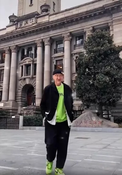 88歳の“おしゃれおじいちゃん”に大反響！ 発起人が語る裏側「魅力的にならないわけがない」X