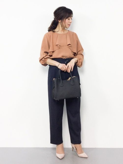 兄弟姉妹は顔合わせにどんな服装で行くべき?押さえるべきマナーについて詳しく解説 - Wellmannered