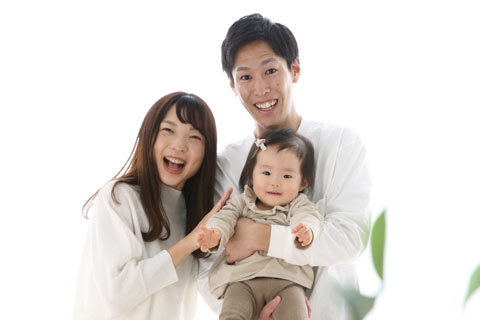 1歳の誕生日には記念写真を！セルフ撮影＆プロの撮影のポイントを解説cozre コズレ 子育てマガジン