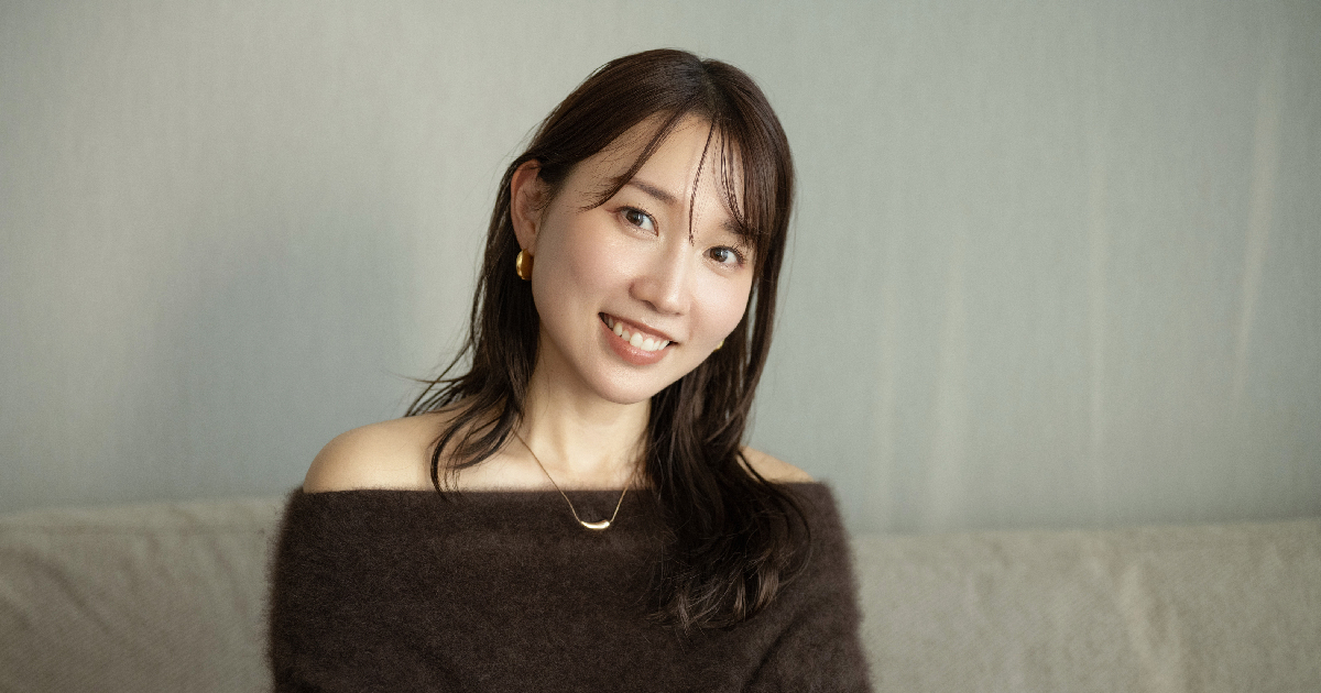 GRWM 新婚旅行で馴れ初めを話しながら朝の準備 - YouTube