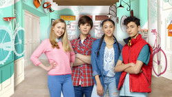 ダヴ・キャメロンが双子を演じるヒットドラマ！ディズニー『うわさのツインズ リブとマディ』作品紹介