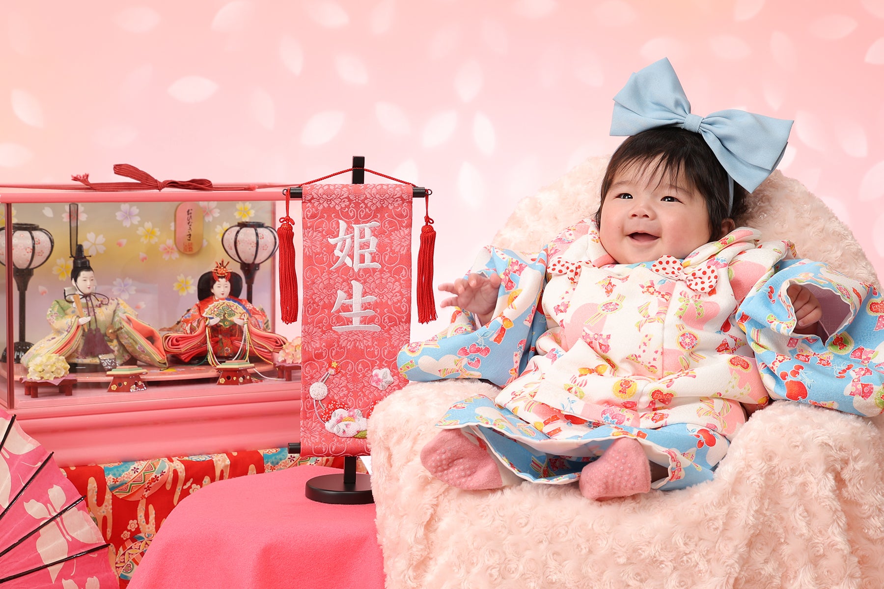 桃の節句・ひな祭りの記念写真をプロが写真館で撮影スタジオマリオ