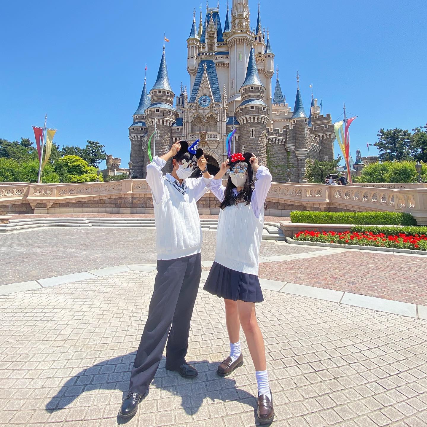 2024年の制服ディズニーカップルのアイデア17選 - 制服 ディズニー カップル