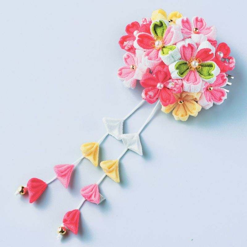 七五三の髪飾りを手作り！つまみ細工や造花を使ったアイデアも