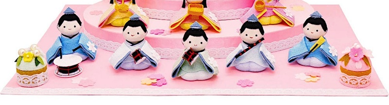 木箱に納まる小さな雛人形。女性職人がつくる奈良一刀彫の「段飾雛」中川政七商店の読みもの