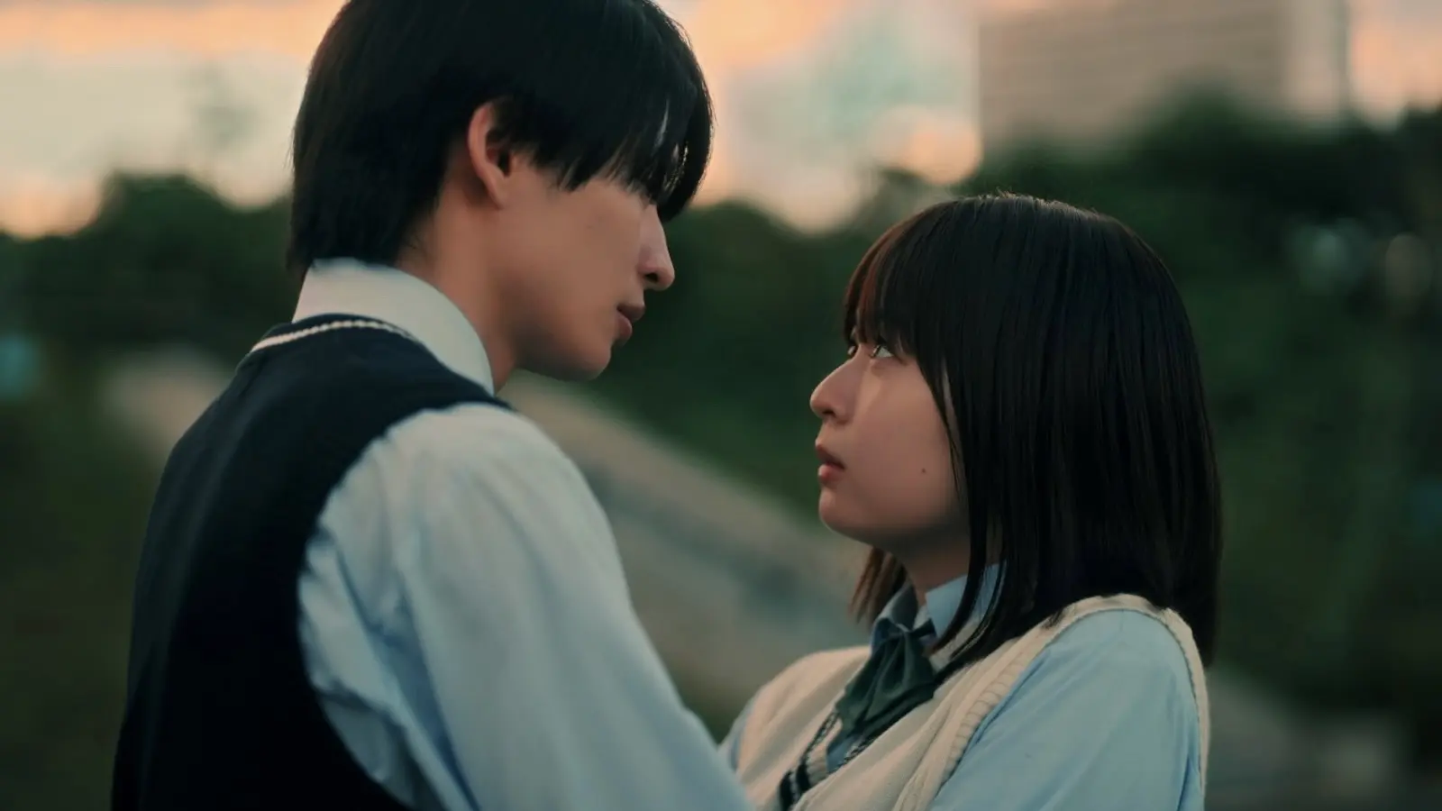 高校生のキスを大調査！年齢は？シチュエーションは？場所は？リアル > な声を大調査！ 高校生なうスタディサプリ進路 高校生に関するニュースを配信