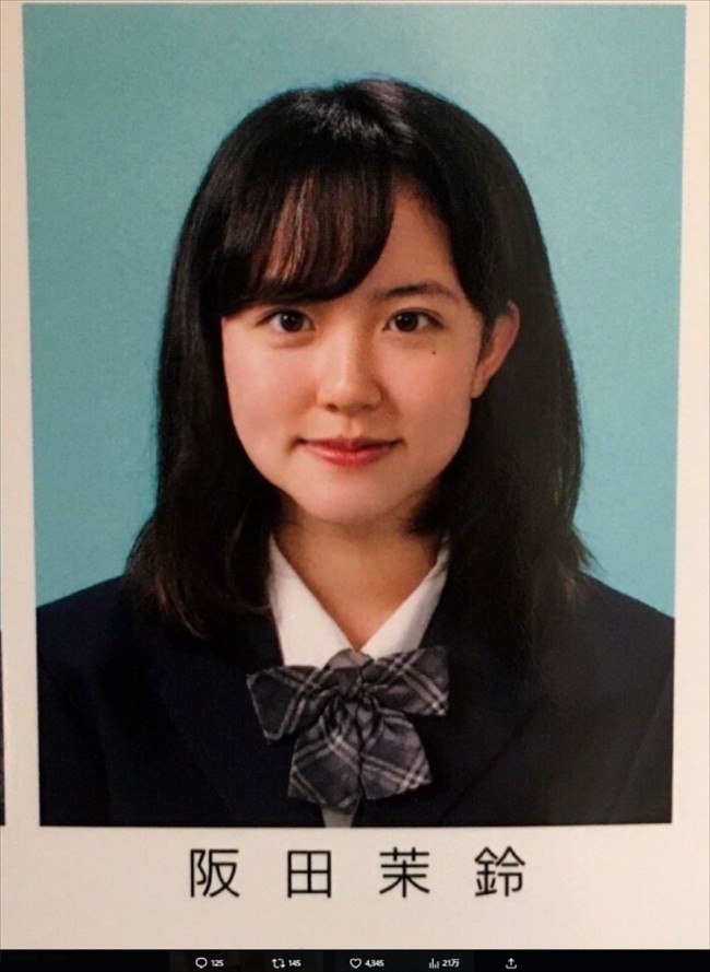 卒アルレベチなアルバム作り！写真撮影や手作りアルバムに最適TikTok