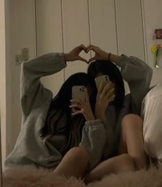 ボード「ペア画 友達」に最高のアイデア 33 件ペア画 友達, 画, ペア 画 イラスト