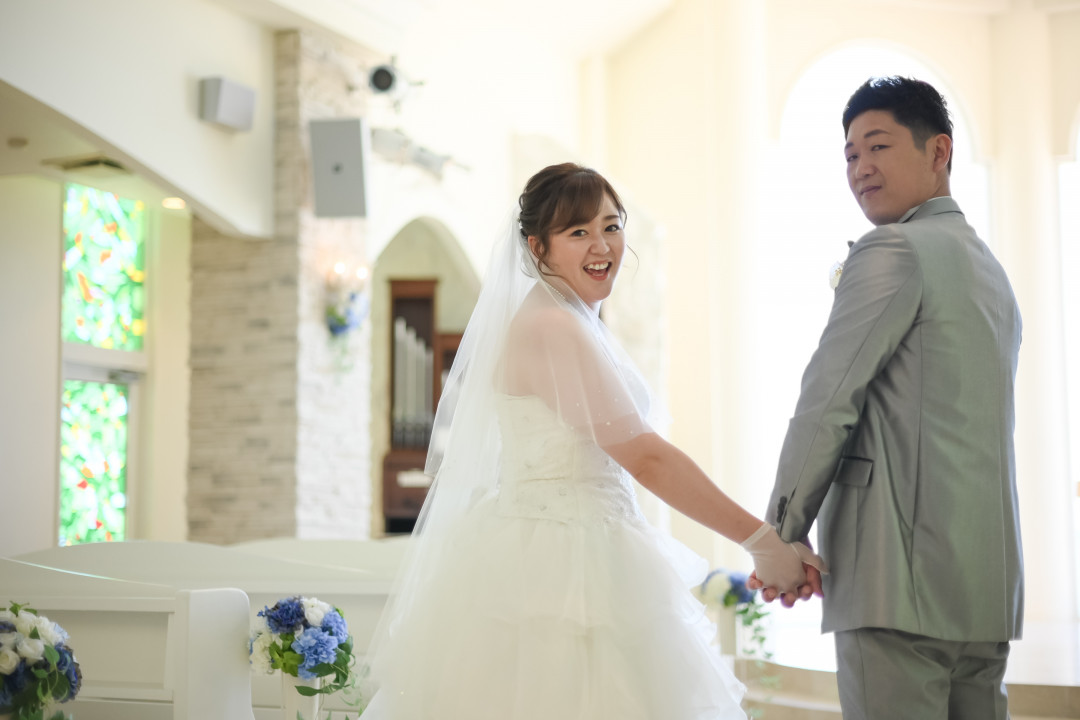 教会の鐘の音に結婚式への想いを馳せる - 結婚写真・フォトウェディングのお役立ち情報阿部写真館-大阪本町靭公園店