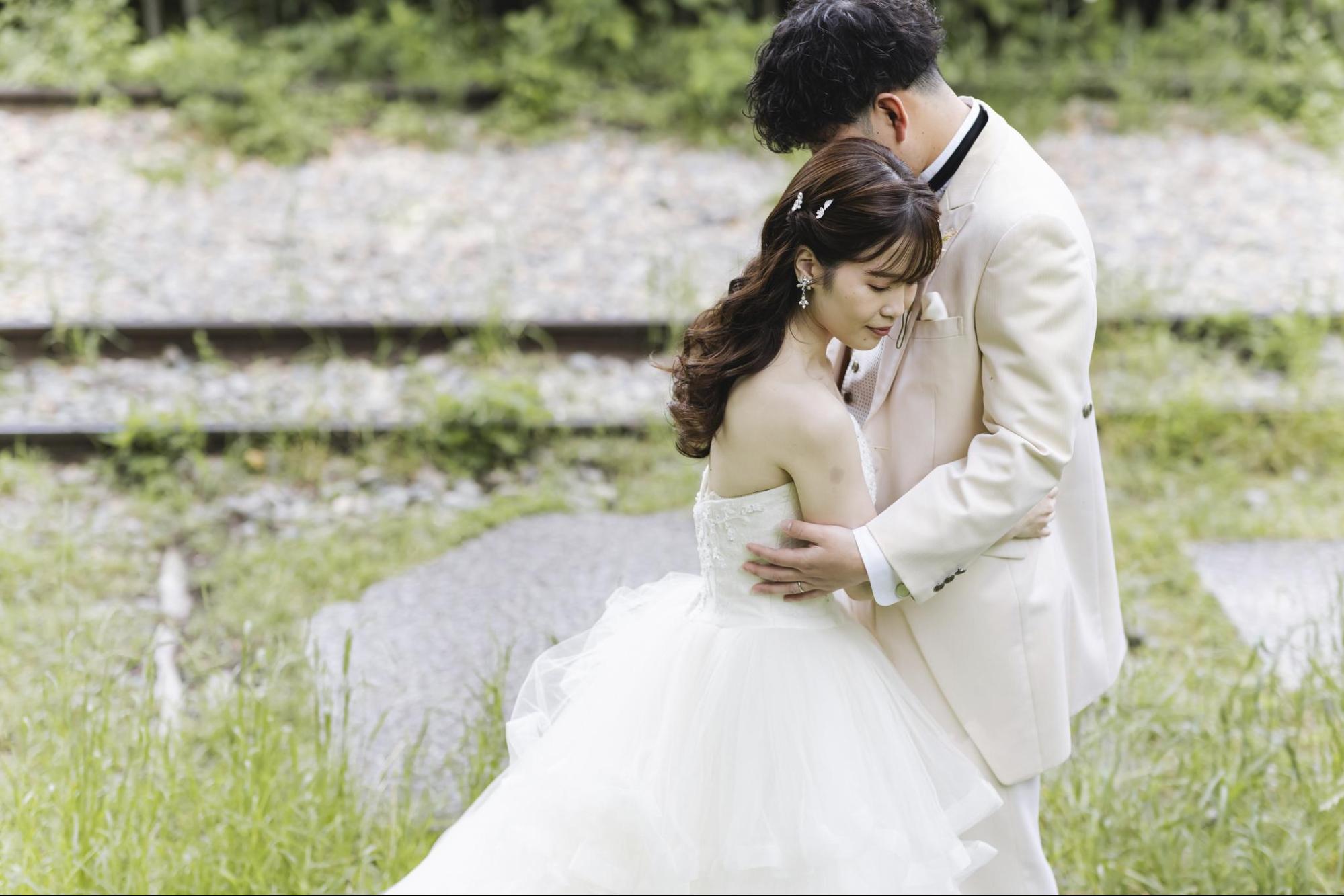 結婚式にお呼ばれ！子供の服装は？ドレスのマナーや注意点、実際のコーデもご紹介結婚ラジオ結婚スタイルマガジン