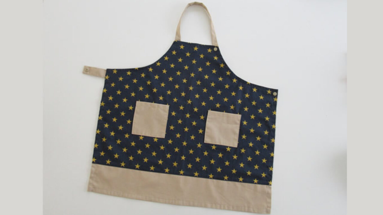 エプロンの作り方高学年なら130～最小限の作業で生地のコスパも考えました。こまった時はよってって