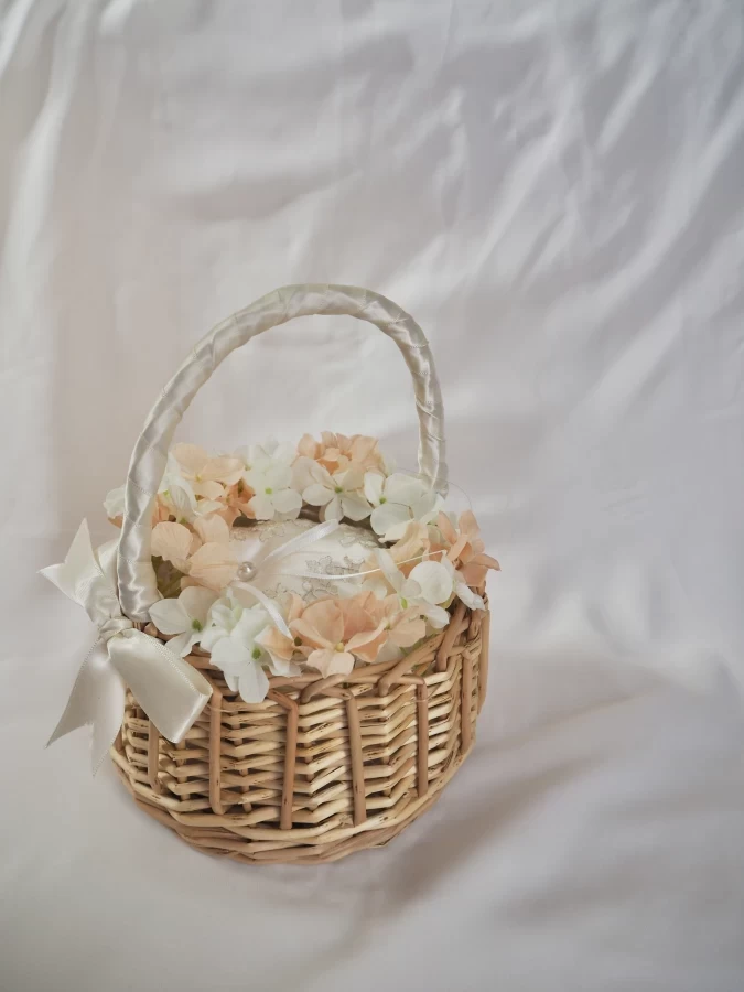 簡単！リングピローの手作り22選100均アイテムを使ったデザインアイデアもRingraph リングラフ