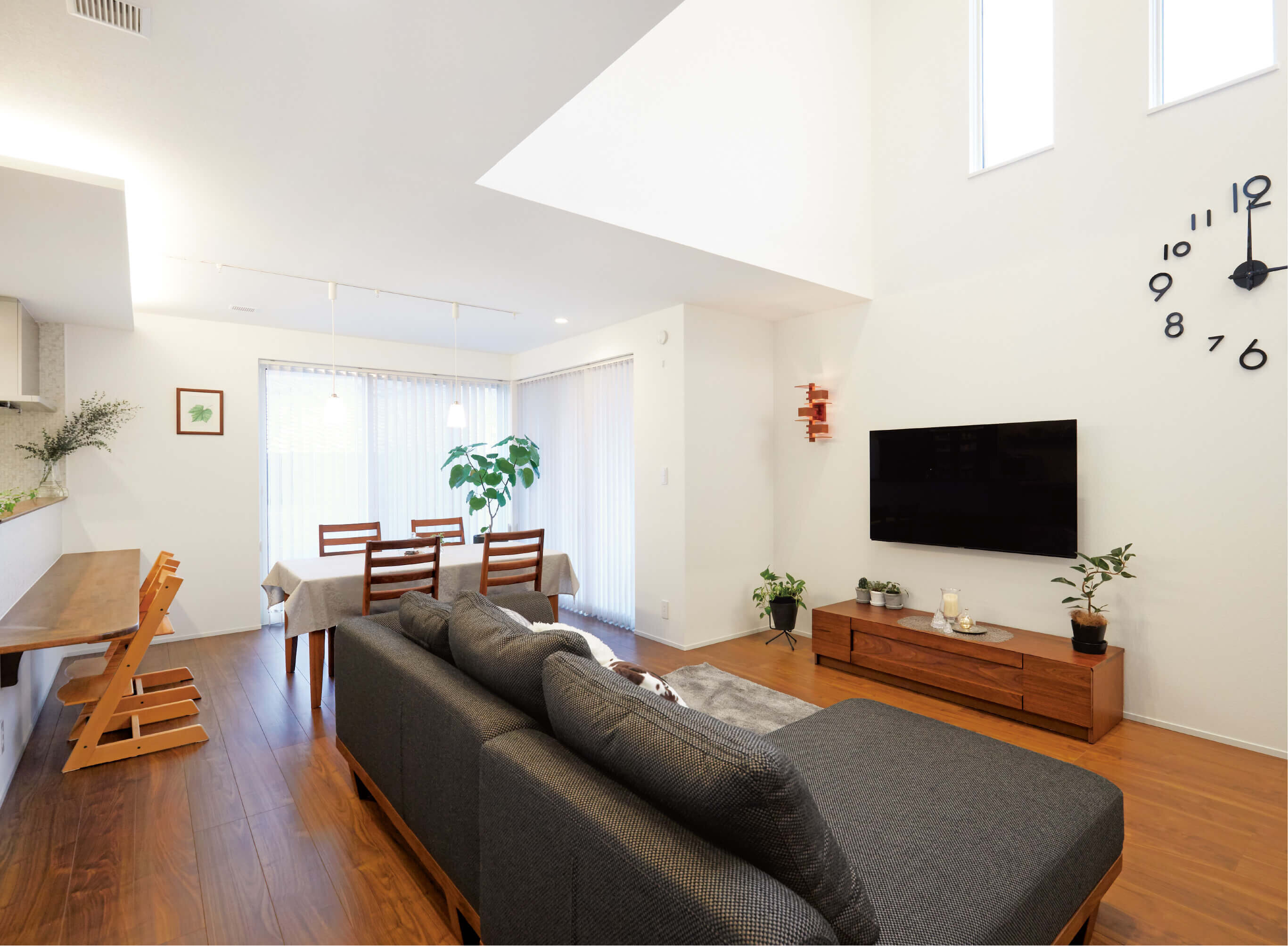 4人家族で60㎡。狭い家を広く見せるコツharunohi はるのひ リフォーム＆インテリア