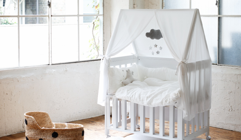 赤ちゃんがいる家の収納＆インテリア - 株式会社 主婦の友社 主婦の友社の本