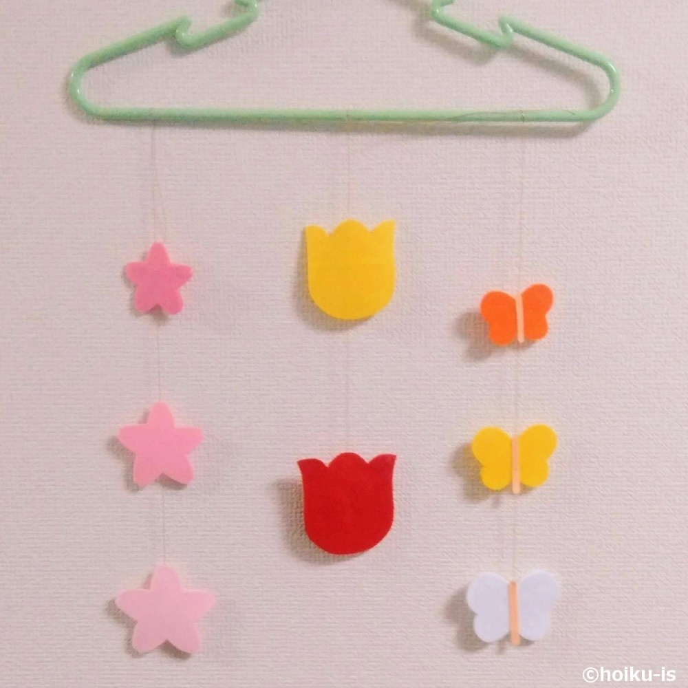 折り紙のベビーモビール、らせん状の鶴、緑、黄色、金色、赤ちゃんの部屋の装飾 - Etsy 日本