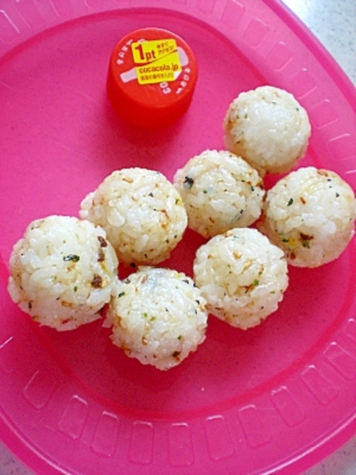 子供との長~い“おうち時間”にぴったり♡可愛すぎるおにぎり型 おにぎりだぴょん!デサキ