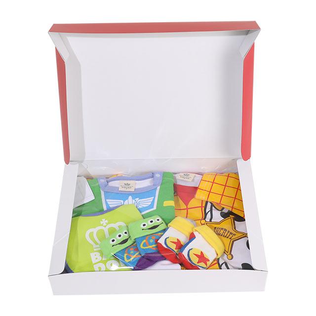 服のラッピング方法！簡単おしゃれなプレゼント包装！100均資材でも